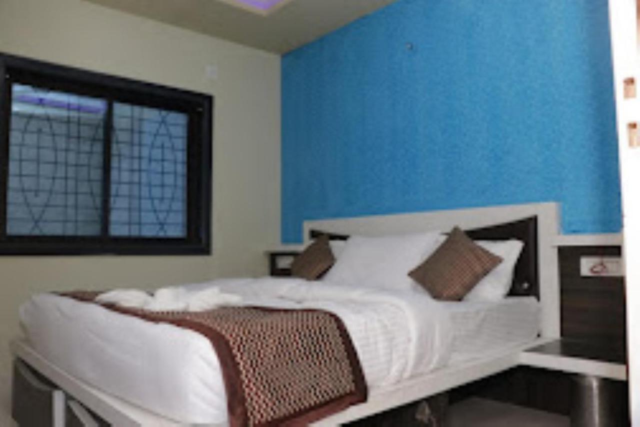 Hotel Sainath, Chhindwāra Extérieur photo