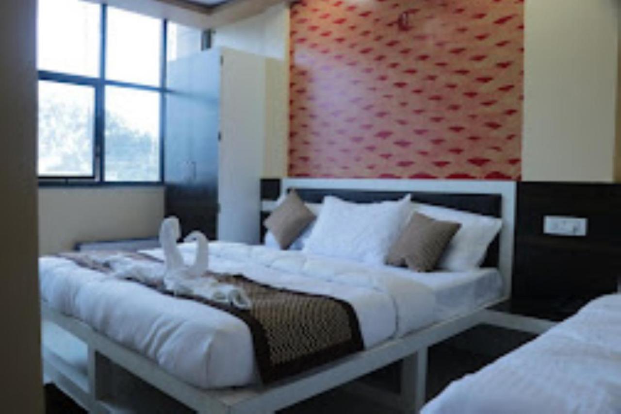 Hotel Sainath, Chhindwāra Extérieur photo